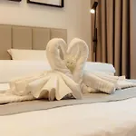 Skypark Luxe With Balcony * Pressburg