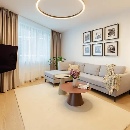 Appartamento Skypark Luxe With Balcony