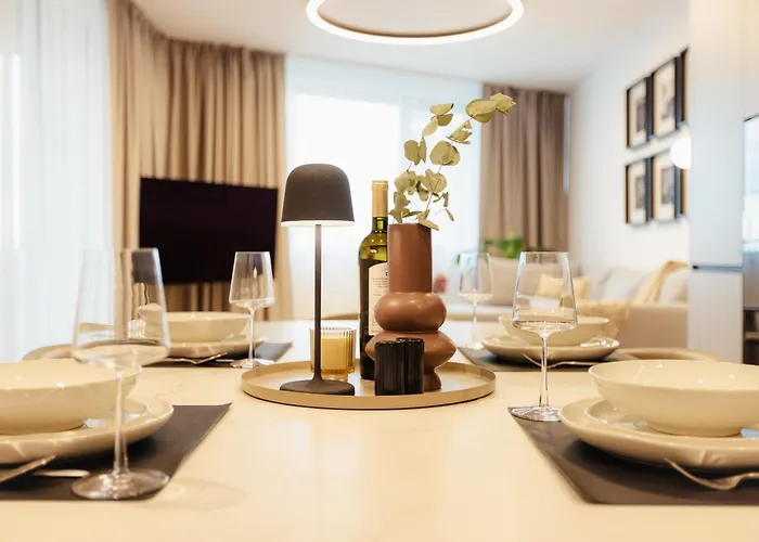 Skypark Luxe With Balcony Daire *