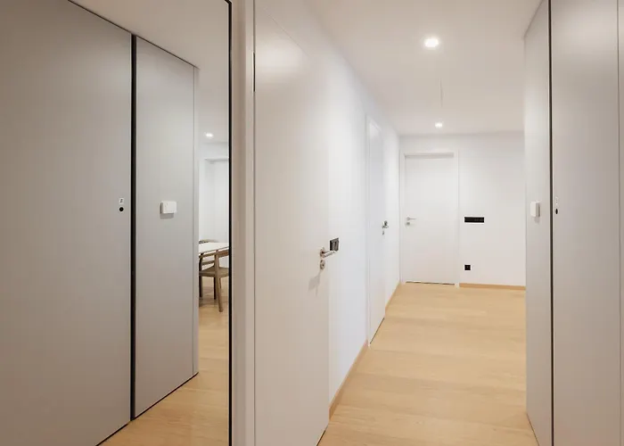 Skypark Luxe With Balcony דירה ברטיסלאבה