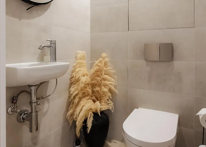 Daire Skypark Luxe With Balcony Bratislava