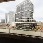 Skypark Luxe With Balcony Apartamento
