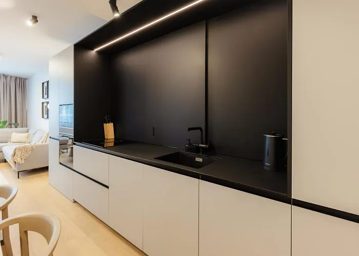 Skypark Luxe With Balcony Lejlighed Bratislava